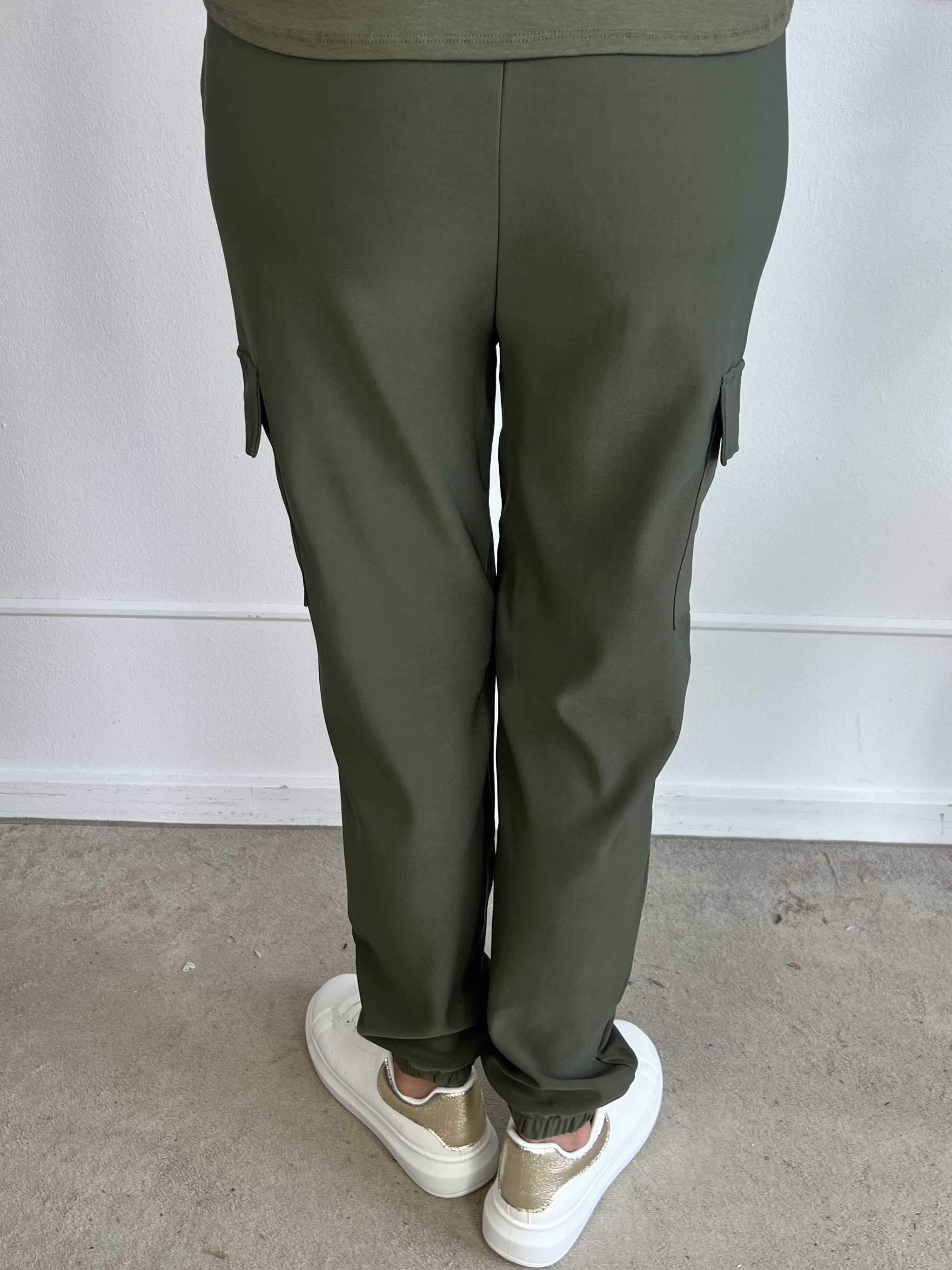 Denise - Fede cargo bukser med lommer på siderne